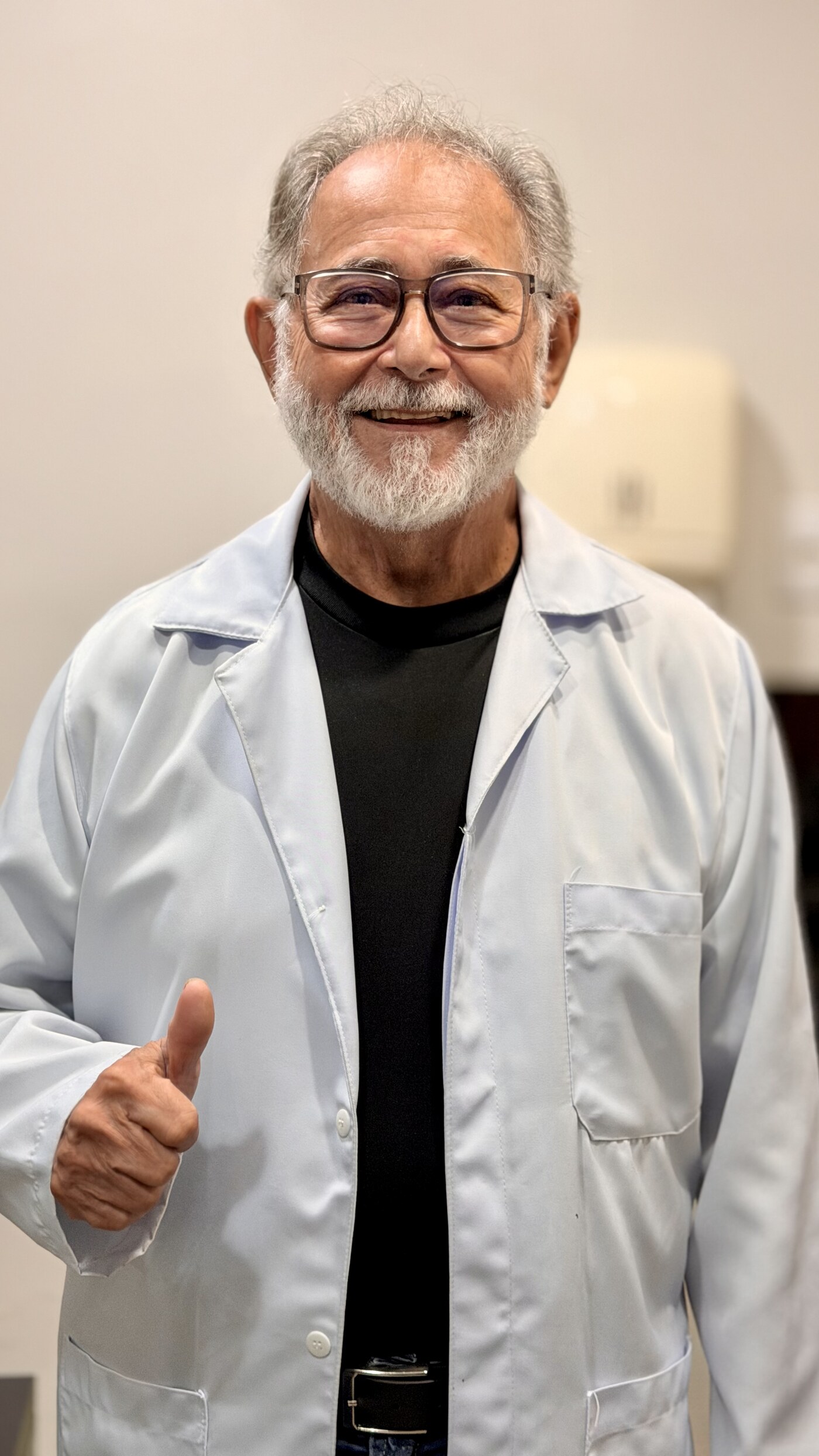 Dr. Carlos Frederico em atendimento